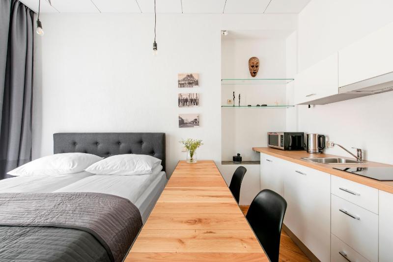 Piano Apartments - image 21