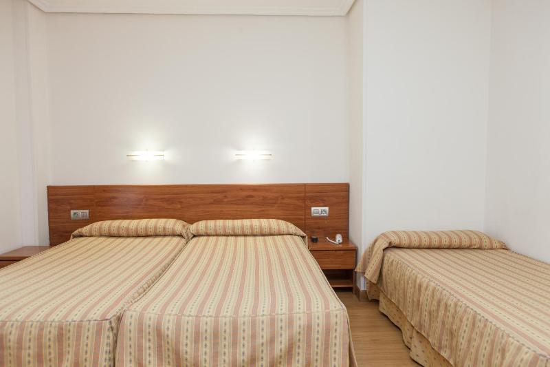 Triple Room image 4