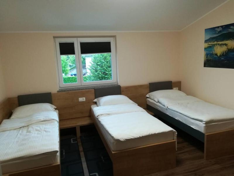 Triple Room image 4