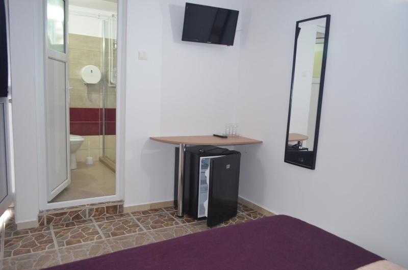Superior Double Room image 3