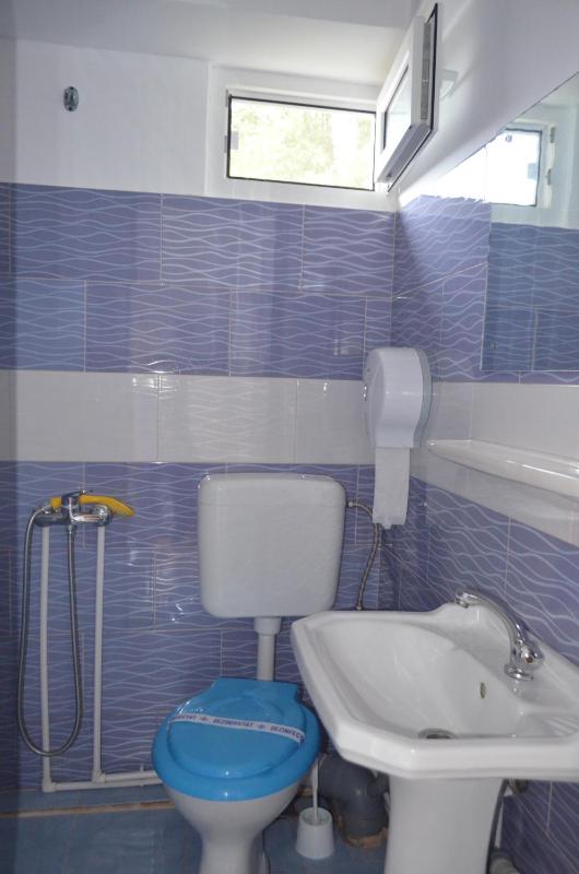 Standard Double Room image 4