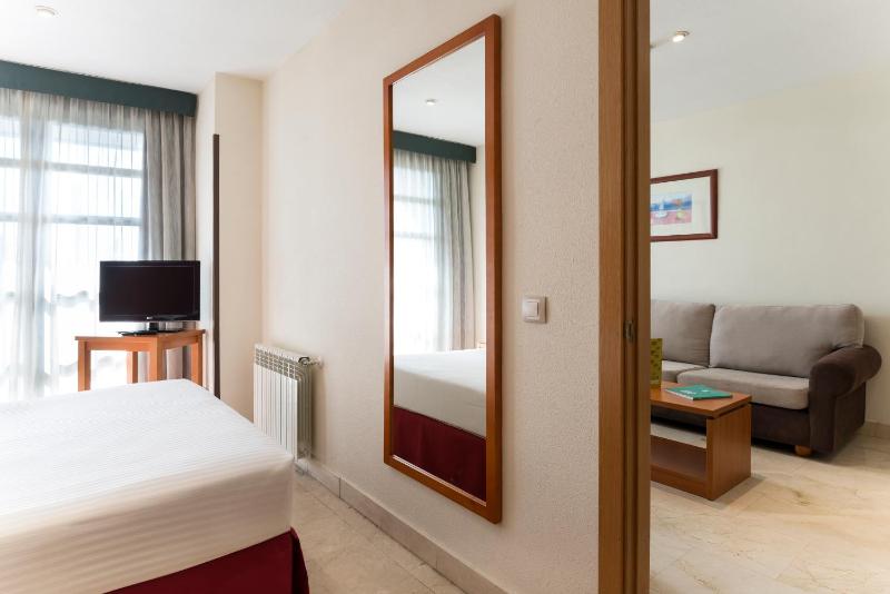 Junior Suite image 3