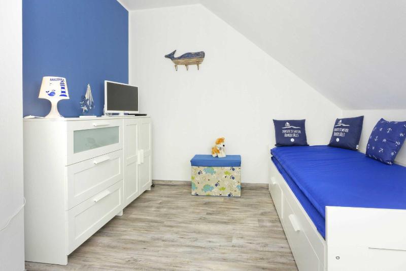 Two-Bedroom Apartment with Terrace image 3