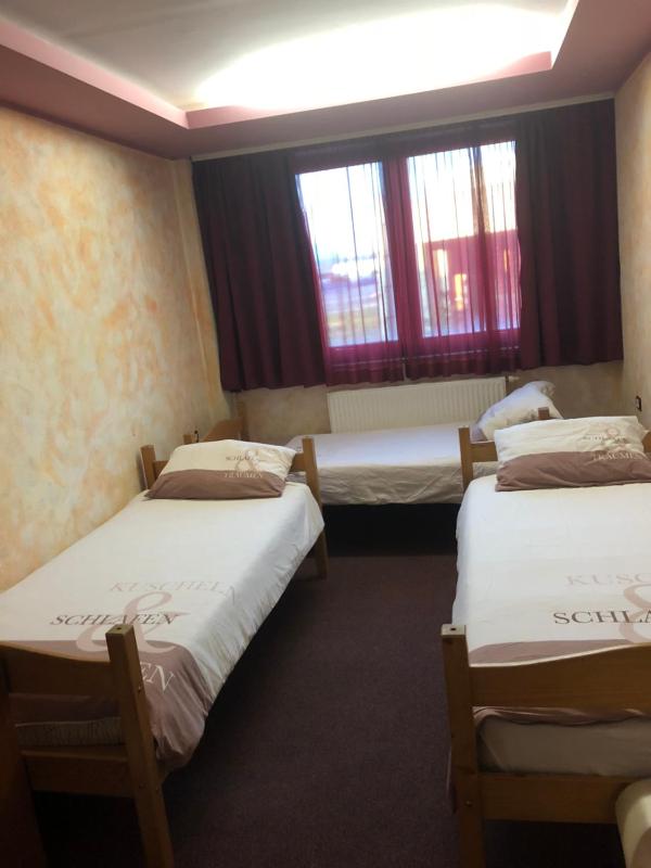 Triple Room image 3