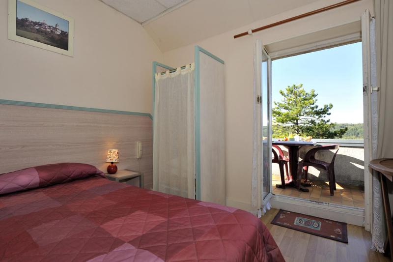 Superior Double or Twin Room image 3