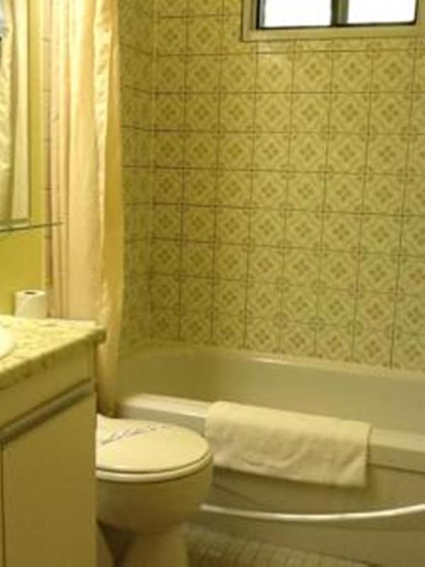 Auberge Mountain View Inn - image 4