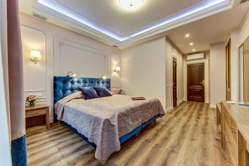 Superior Double Room image 3