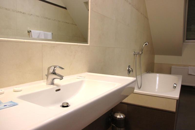 Superior Double Room image 2