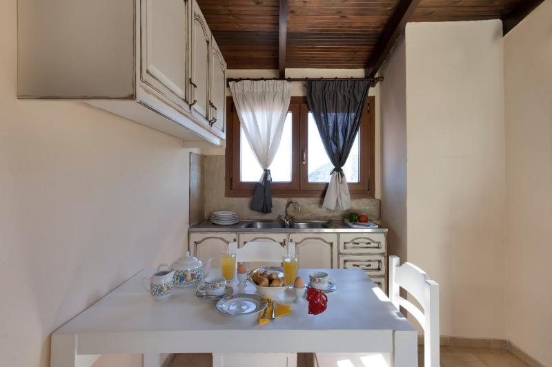 One-Bedroom Apartment (4 persons) image 2