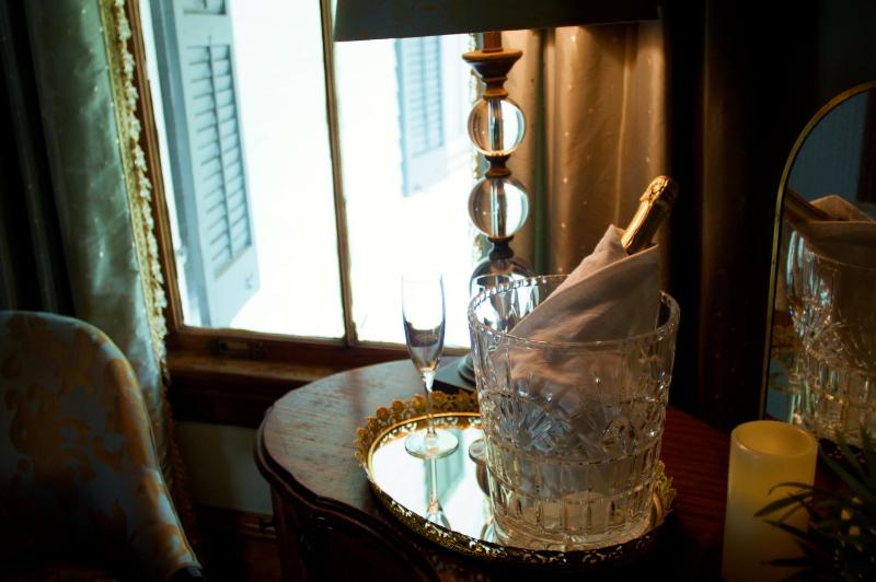 Alexander Suite  image 1
