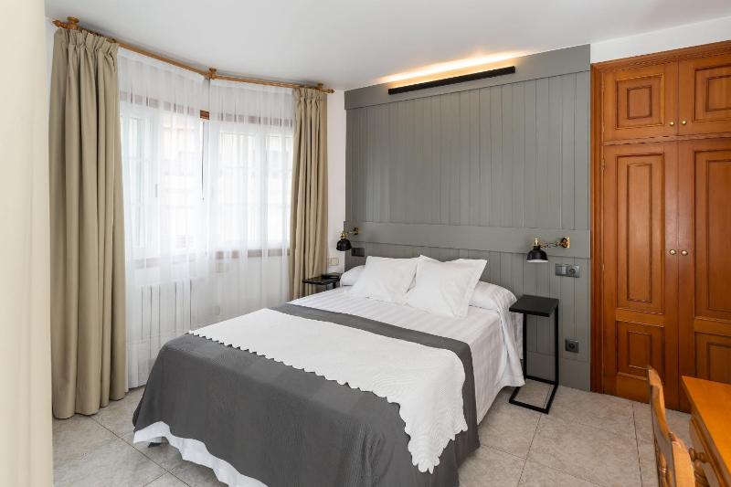 HOTEL PANADEIRAMAR - image 13