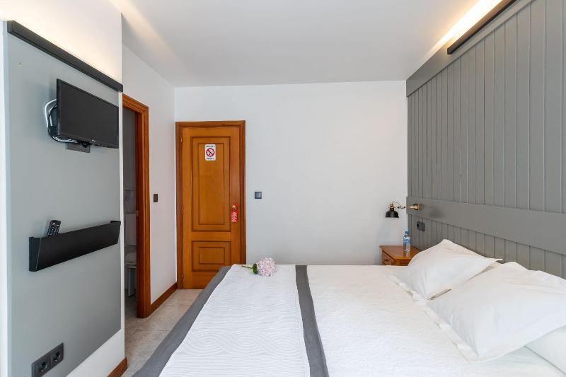 HOTEL PANADEIRAMAR - image 11