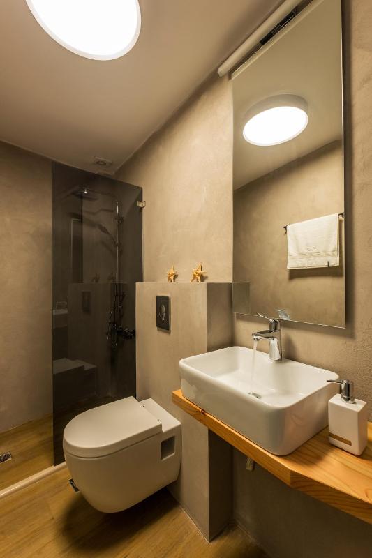 Superior Double Room image 4