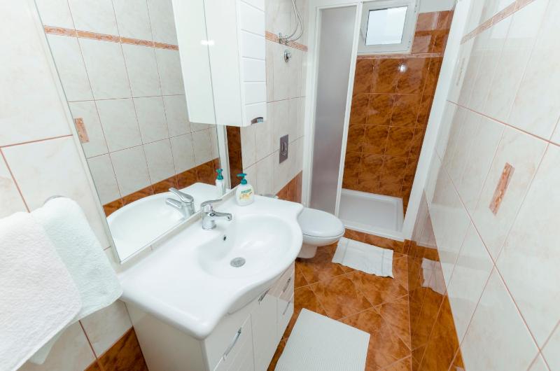 Apartments Zdenka - image 9