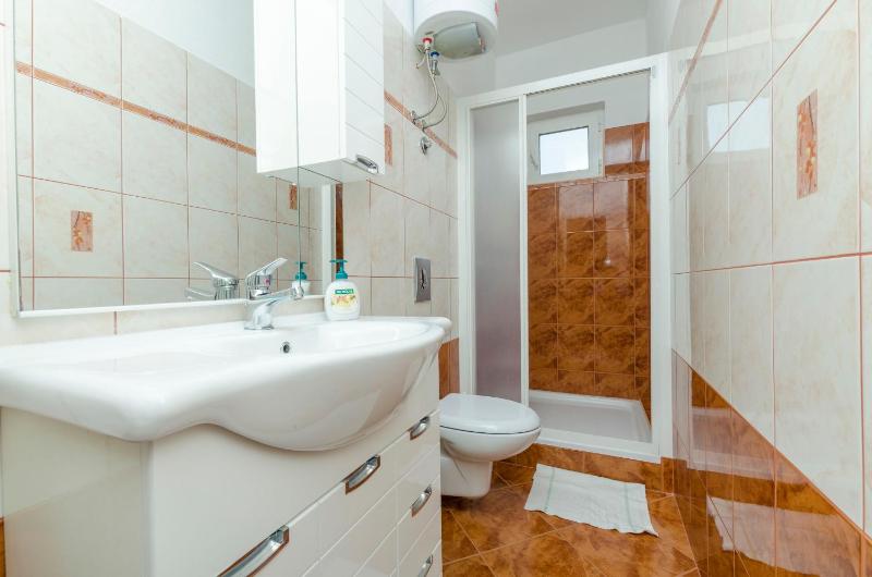 Apartments Zdenka - image 14