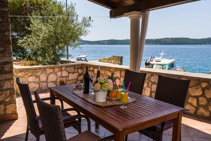 Studio with Terrace and Sea View image 3
