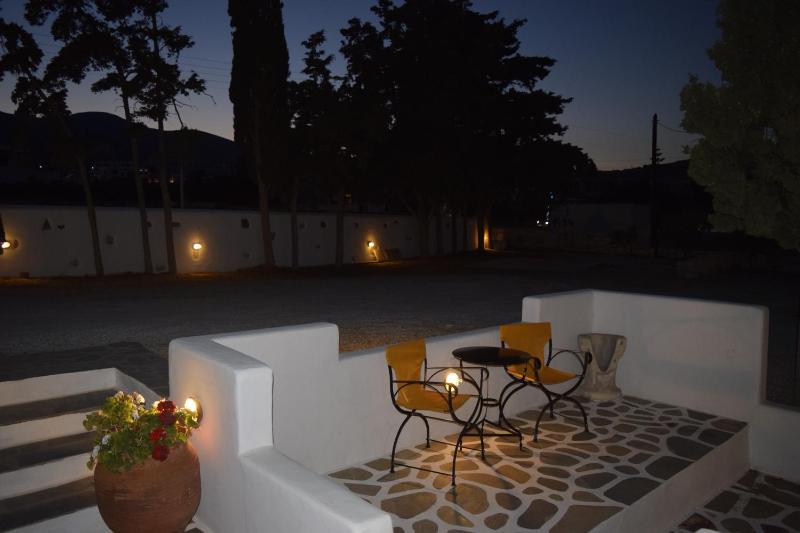 Tzane Studios & Apartments - Steps away from Golden Beach - image 33