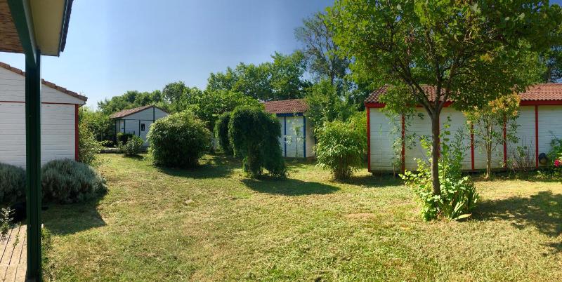 Bungalow image 2
