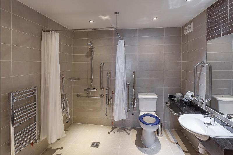 Double Room - Disability Access image 3