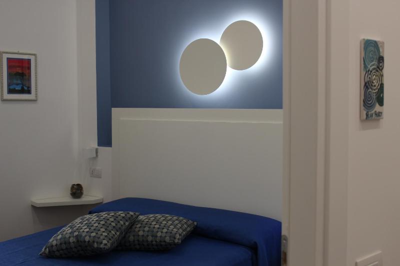 Standard Double Room image 3