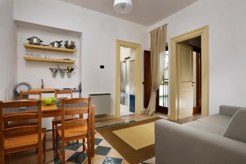 One-Bedroom Apartment (4 Adults) image 2