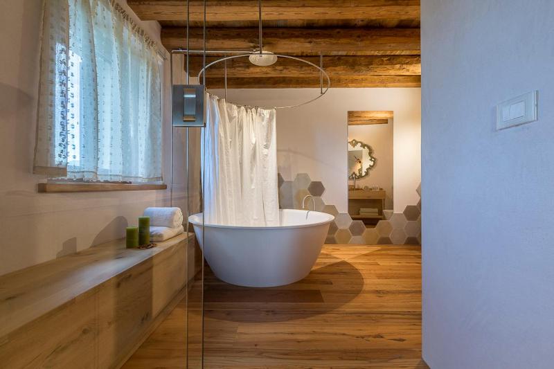 Double Room with Garden View image 1