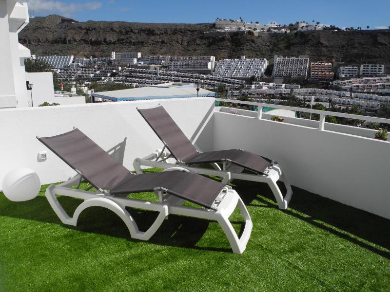 Apartment with Terrace image 2