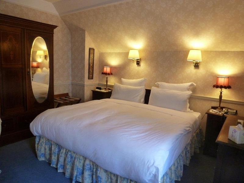 Superior Double or Twin Room image 2