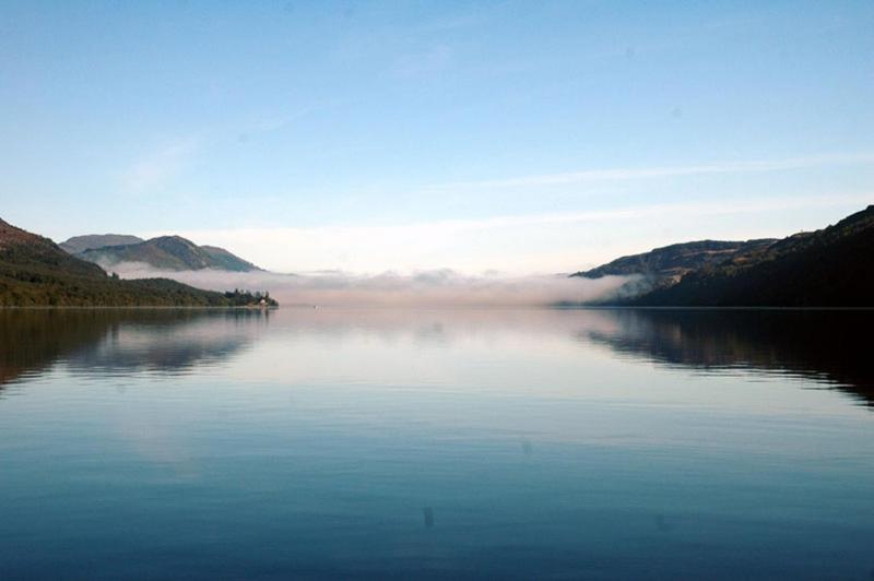 Standard Double Room with Lake View image 2