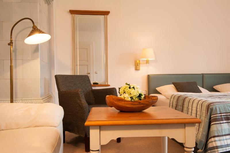Geldernhaus Hotel garni - image 23