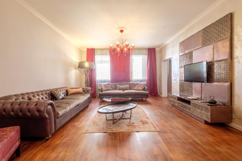 Deluxe Apartment image 3