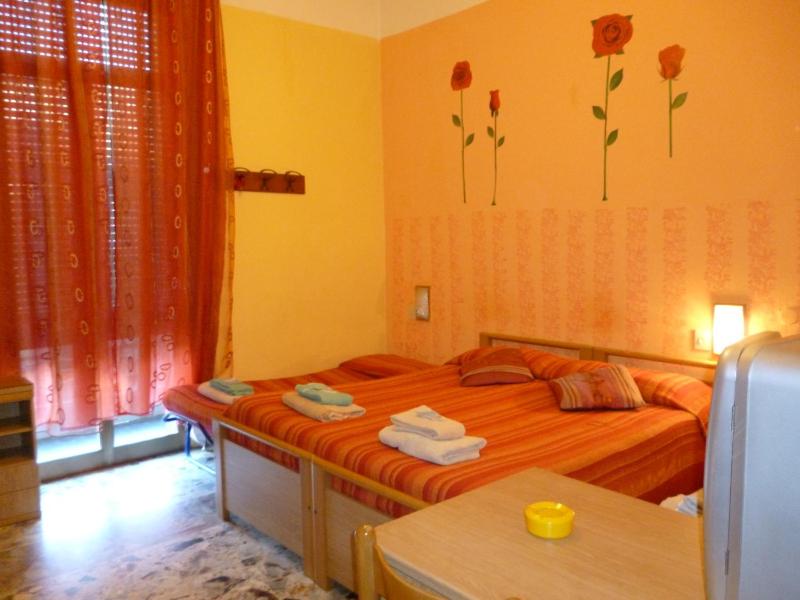 Quadruple Room image 3