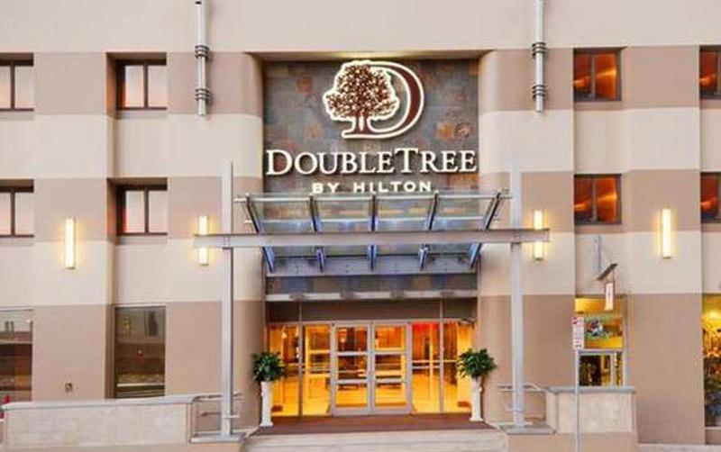 DoubleTree by Hilton Hotel & Suites Pittsburgh Downtown - image 3