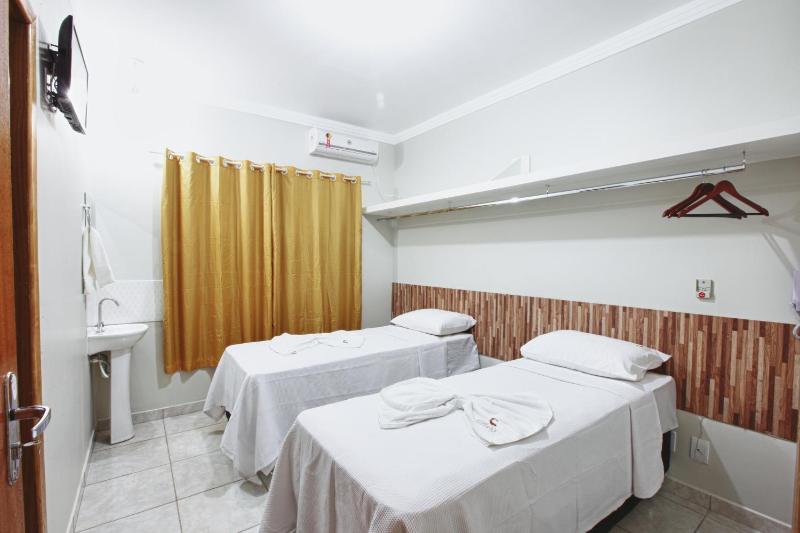 Hotel Cerrado - image 27