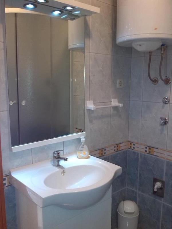 Two-Bedroom Apartment with Terrace image 1