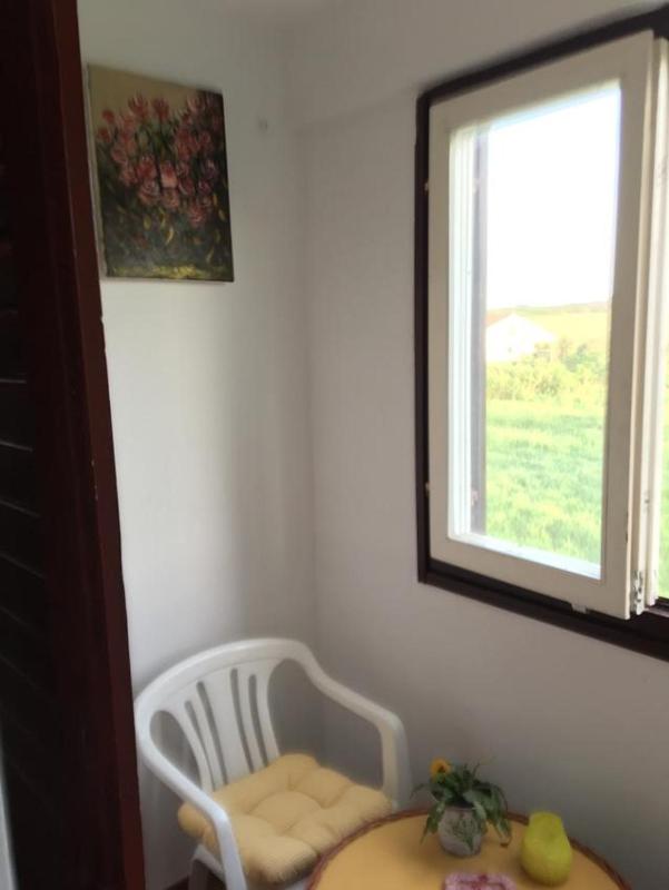 One-Bedroom Apartment with Balcony image 1