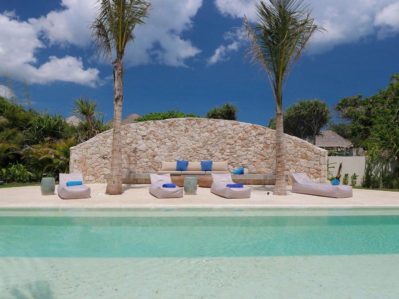 Villa Seascape by Elite Havens - image 4
