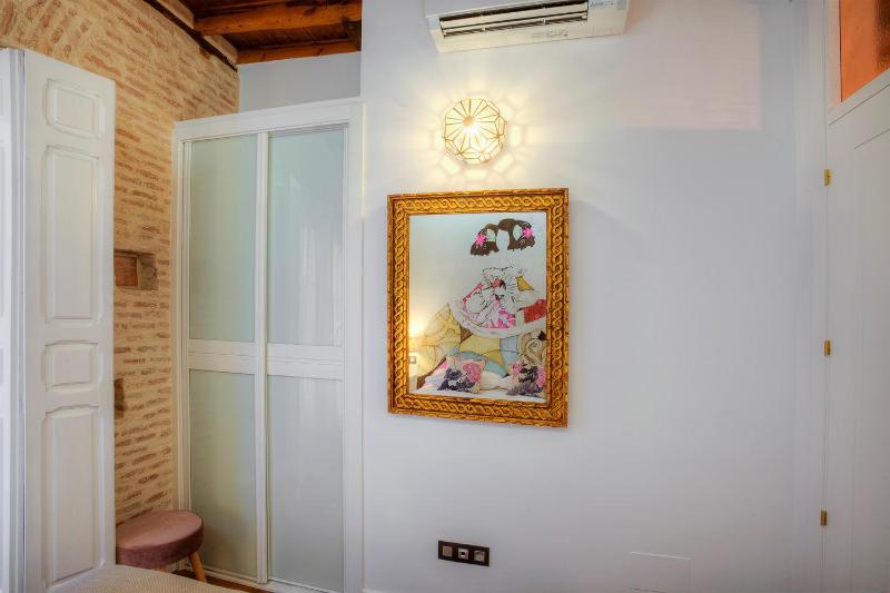 Deluxe Apartment image 2
