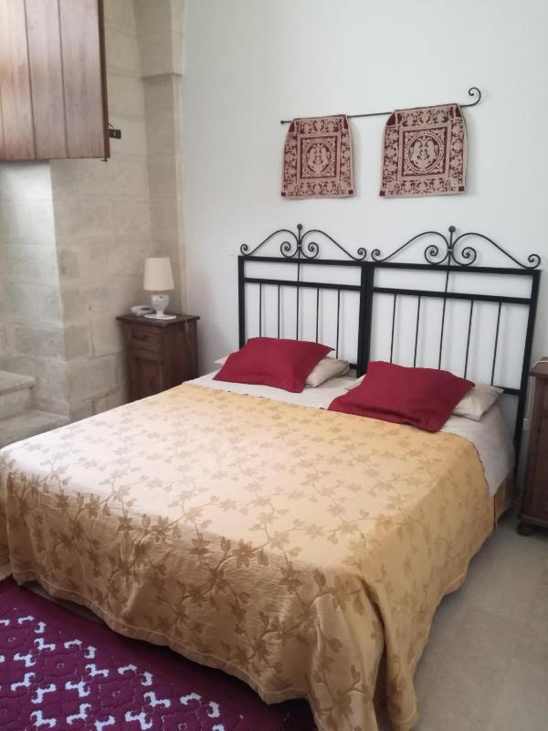 Double or Twin Room image 4