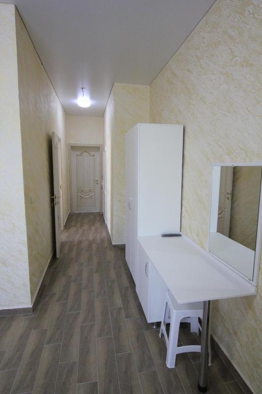 Double Room image 3