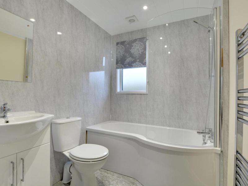 Three-Bedroom Villa image 2