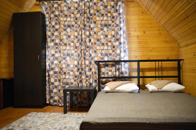 Superior Triple Room image 2