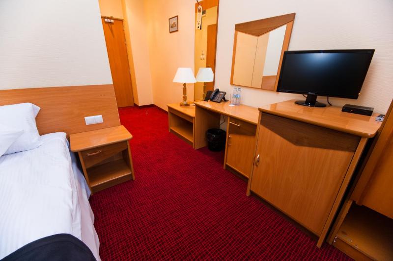 Single Room image 2