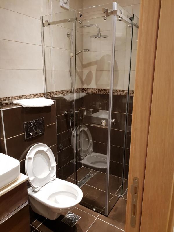 Standard Double Room image 3