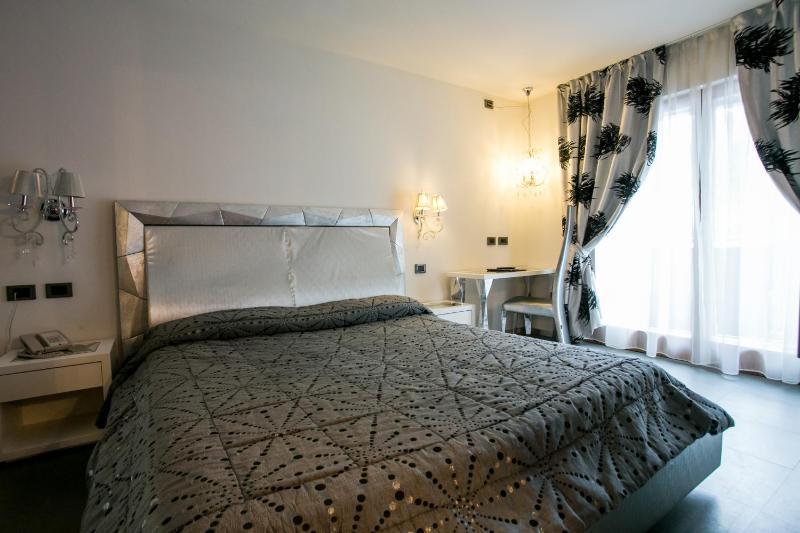 Suite image 3