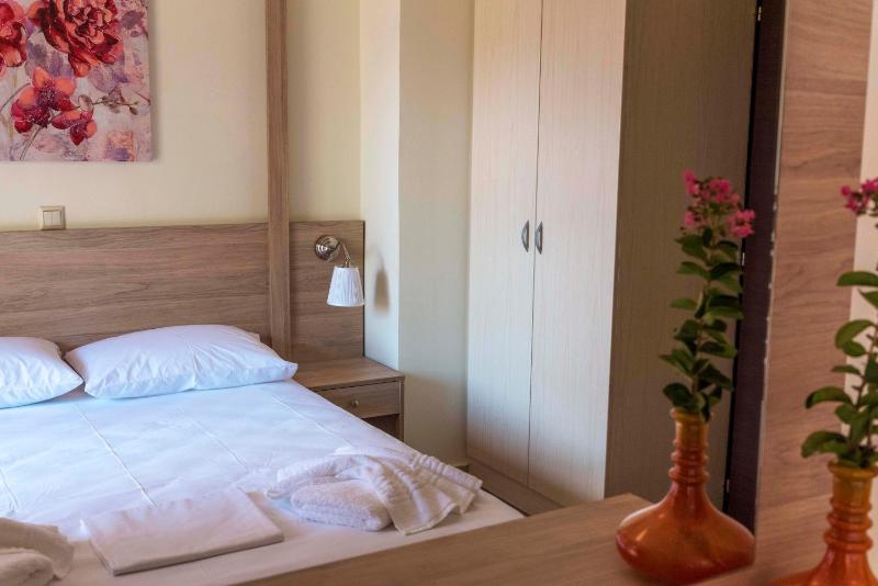 Plumi City Apartments - image 4