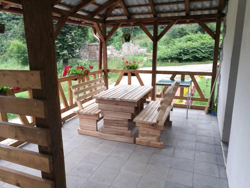 Apartment with Terrace image 2