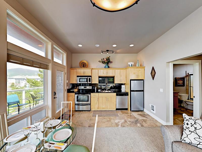 One-Bedroom House image 2