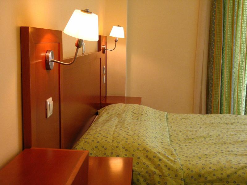 Twin Room with Sea View image 1