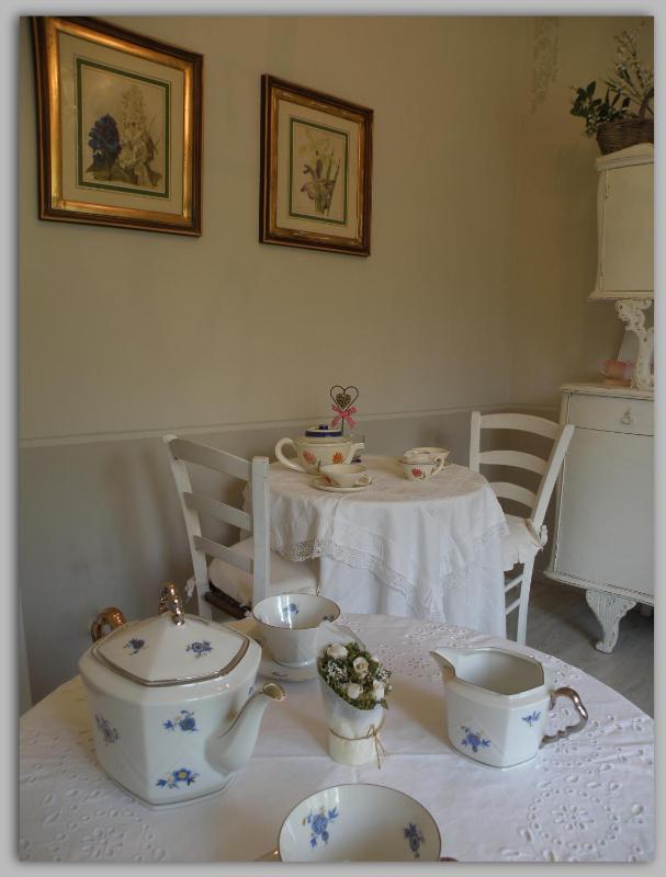 Deluxe Family Suite image 4